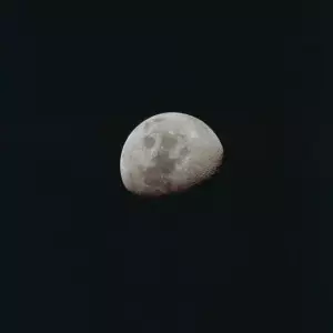 اموزش عکاسی از ماه